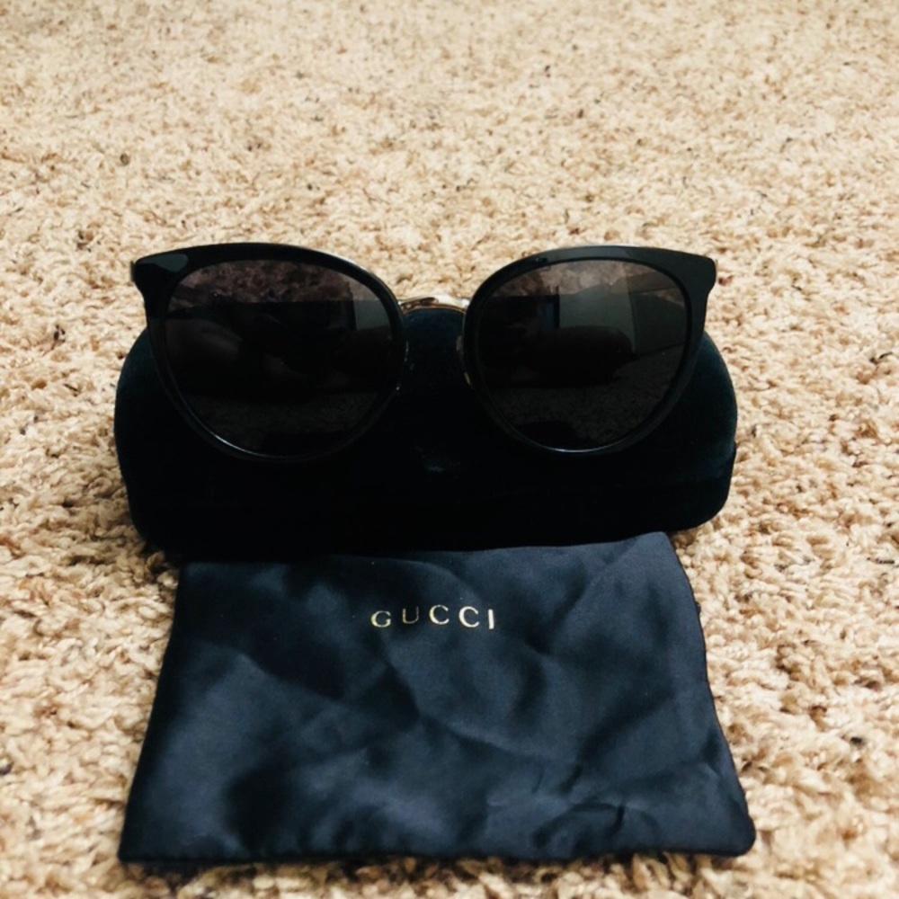 Gucci sunglasses - Picture 4 of 5